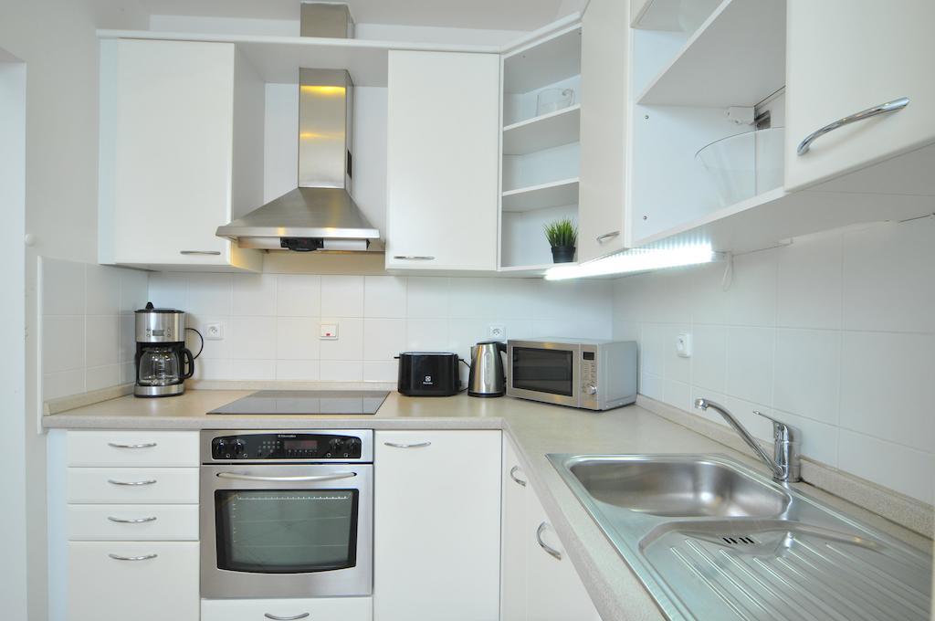 Selinor Old Town Apartments Прага Стая снимка