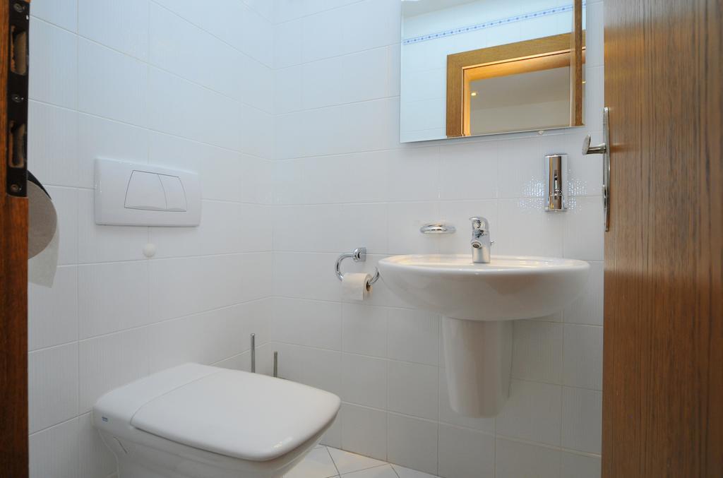 Selinor Old Town Apartments Прага Стая снимка
